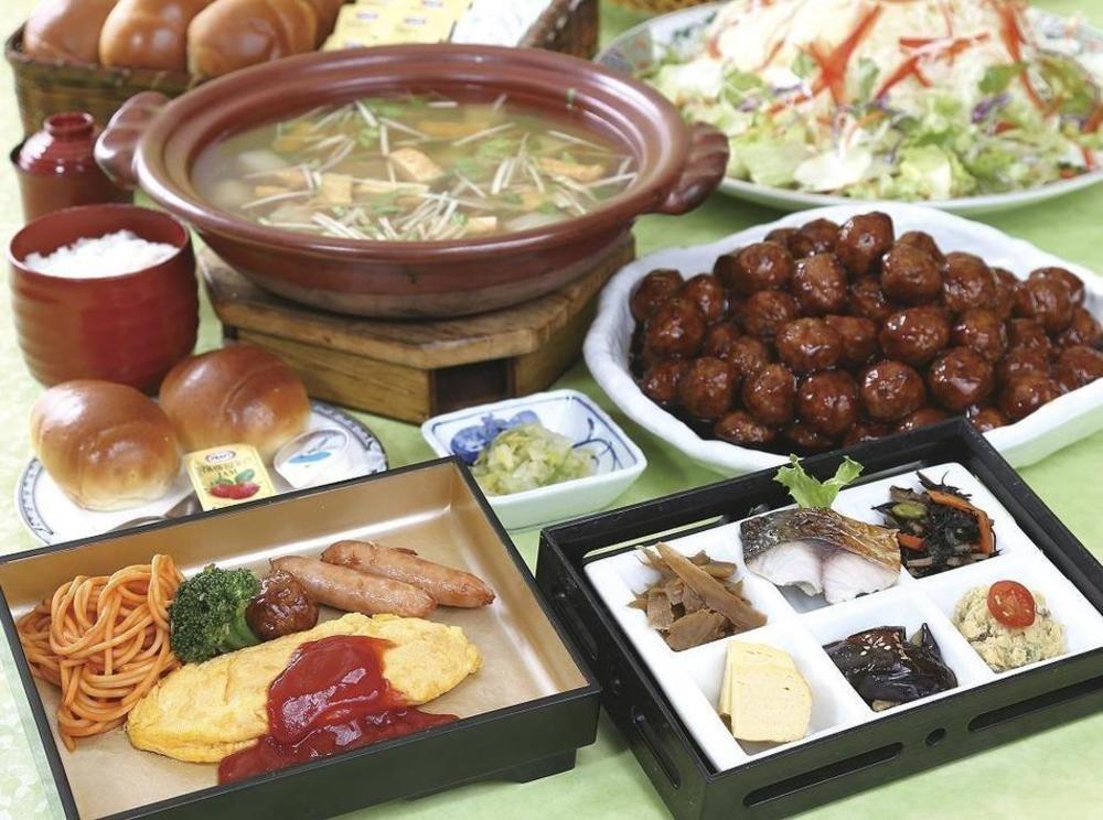 Via Inn Shin Osaka West Bagian luar foto