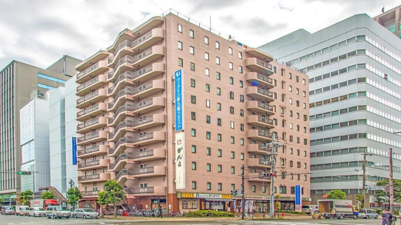 Via Inn Shin Osaka West Bagian luar foto