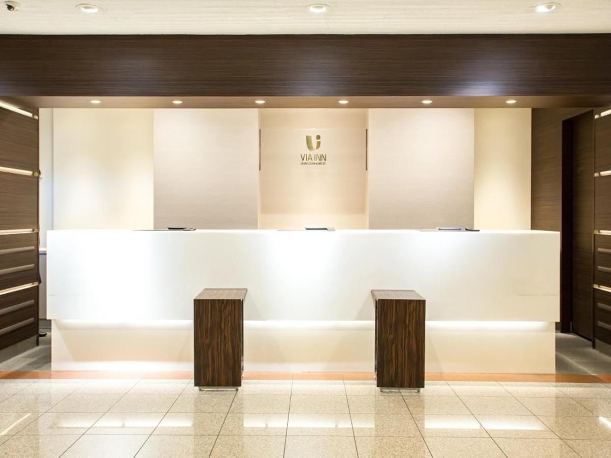 Via Inn Shin Osaka West Bagian luar foto